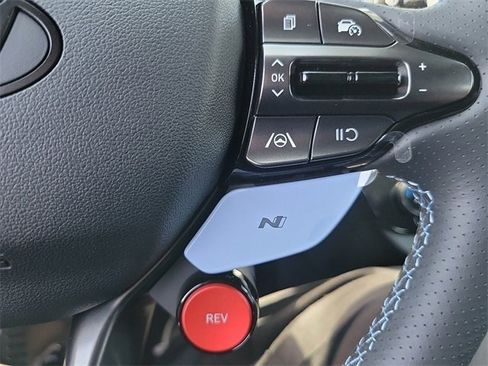 New 2025 Hyundai Elantra N image 5