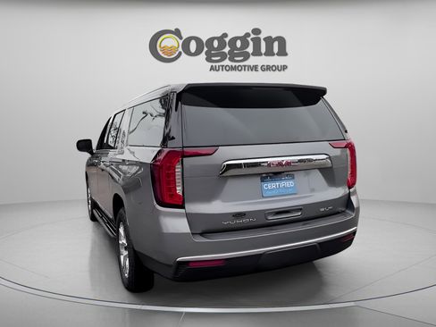 Used 2022 GMC Yukon XL SLT image 11