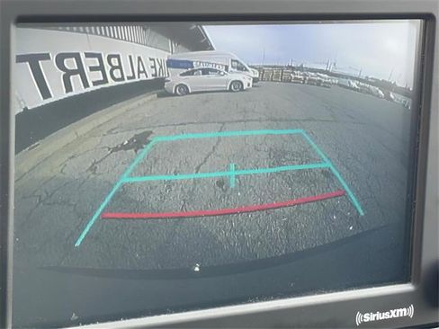 Used 2021 Toyota RAV4 XLE image 18