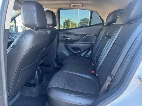 Used 2020 Buick Encore Preferred image 19