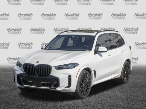 Used 2025 BMW X5 sDrive40i w/ M Sport Package RWD image 5