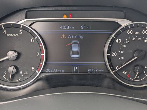Used 2025 Nissan Altima 2.5 SV FWD image 22