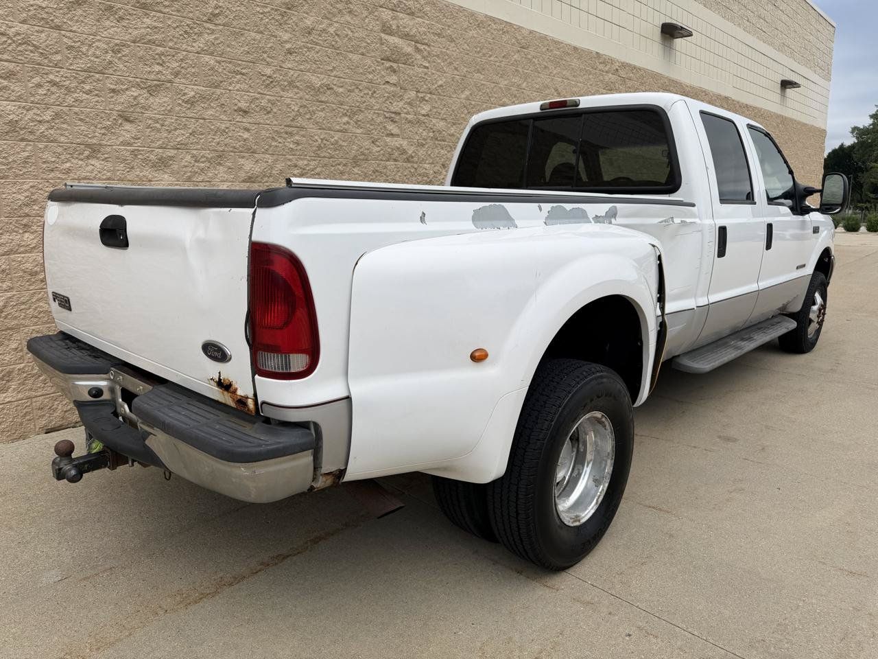 Used 2001 Ford F350 4x4 Crew Cab DRW Super Duty image 4