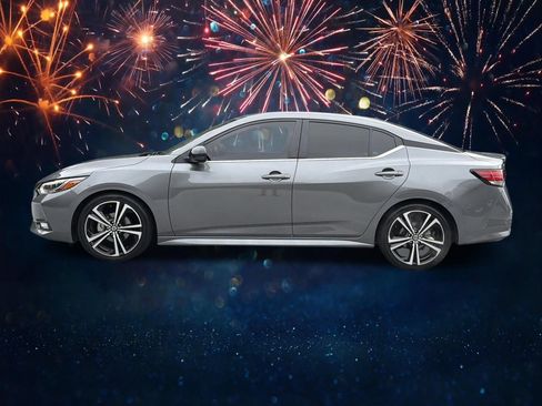 Used 2023 Nissan Sentra SR w/ SR Premium Package FWD image 19