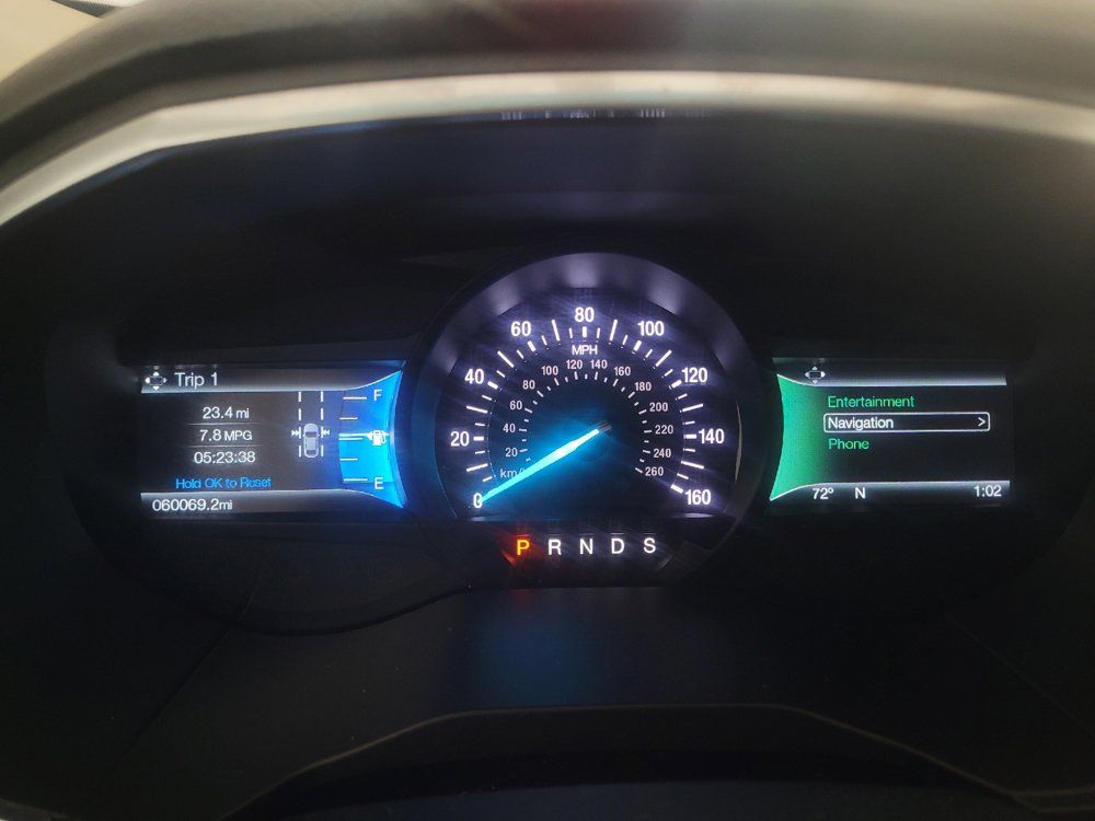 Used 2018 Ford Edge Titanium w/ Equipment Group 301A FWD image 23