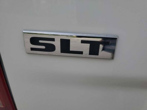 Used 2012 RAM 1500 Classic SLT AWD/4WD image 20