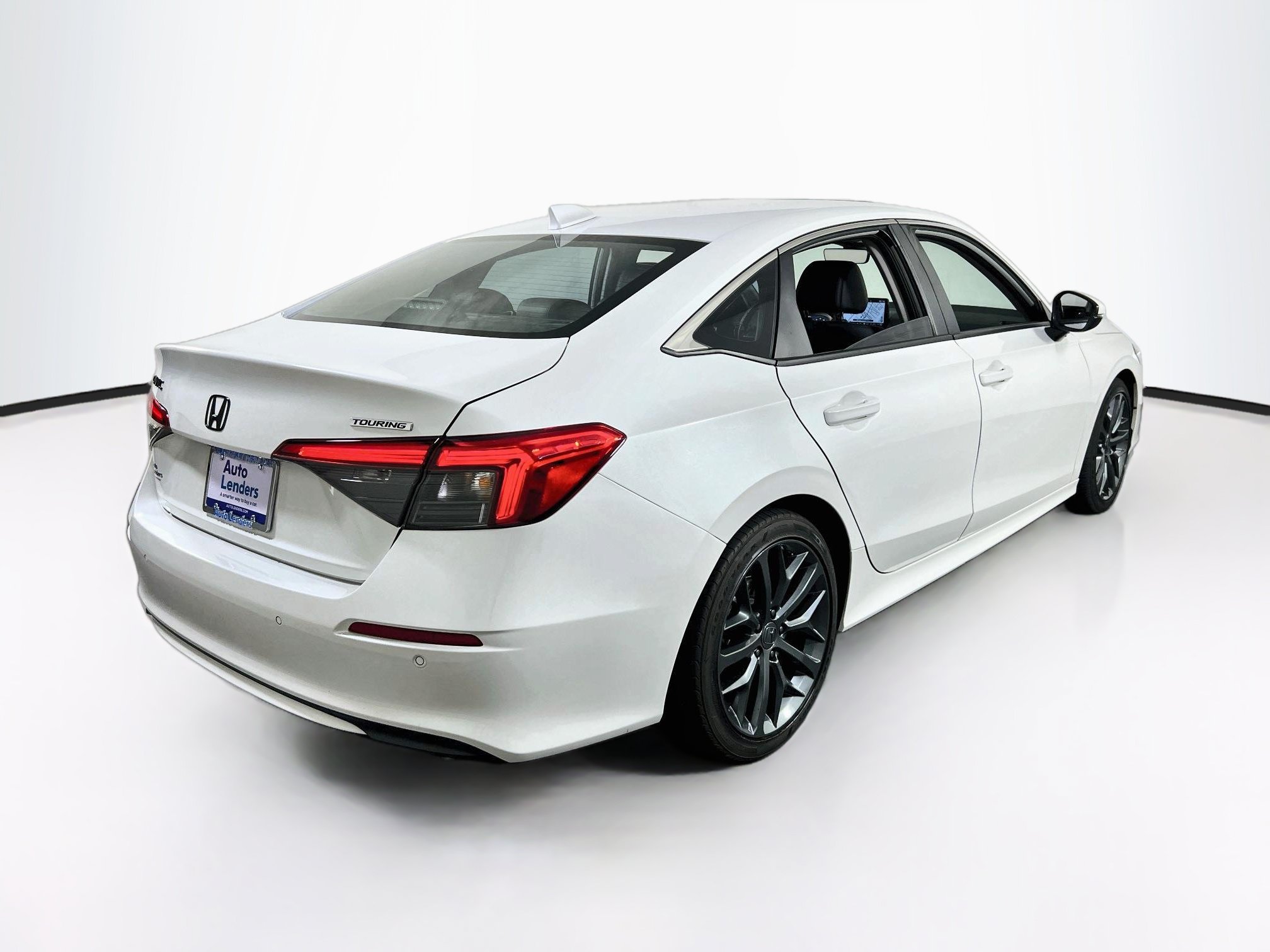 Used 2023 Honda Civic Touring image 5