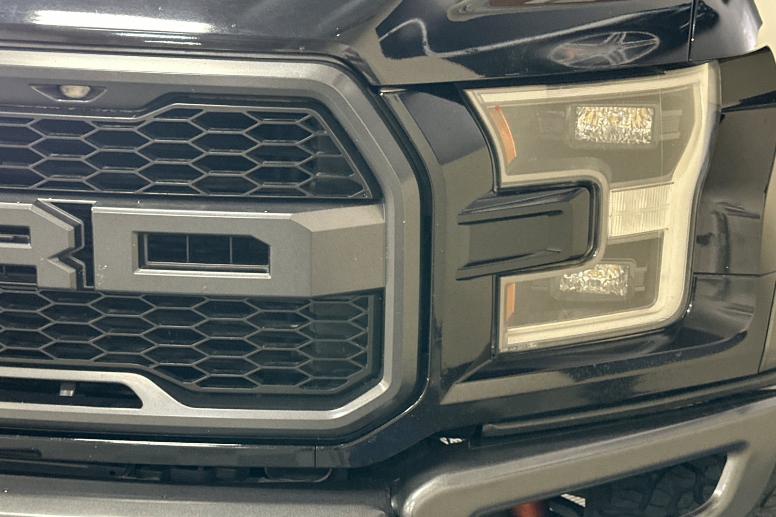 Used 2020 Ford F150 Raptor w/ Equipment Group 802A Luxury AWD/4WD image 50