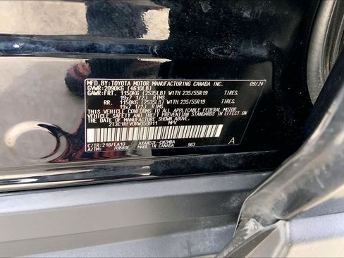 Used 2024 Toyota RAV4 XLE Premium image 37