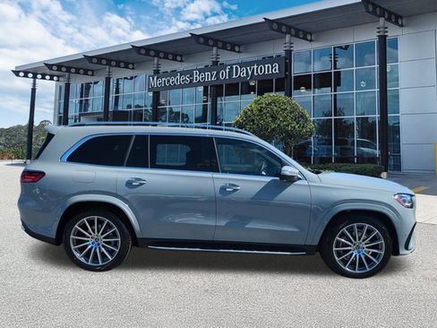 New 2025 Mercedes-Benz GLS 580 4MATIC image 3