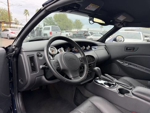 Used 2001 Chrysler Prowler image 21