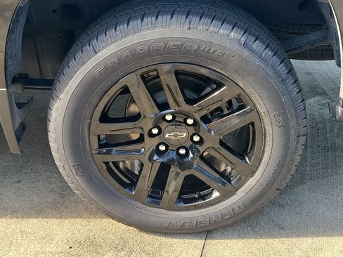Certified 2023 Chevrolet Silverado 1500 RST AWD/4WD image 5
