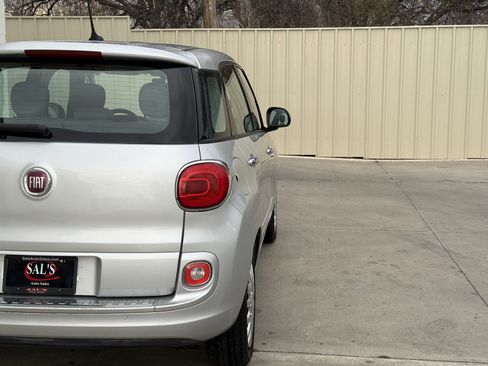 Used 2015 FIAT 500L Pop FWD image 10
