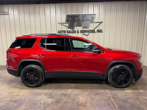 Used 2023 GMC Acadia SLT w/ Elevation Edition image 7