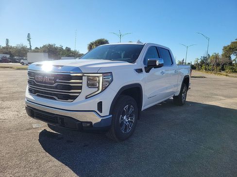 New 2026 GMC Sierra 1500 SLT w/ SLT Convenience Package RWD image 4