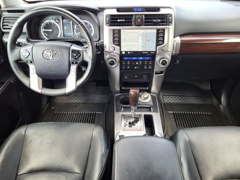 Used 2024 Toyota 4Runner Limited AWD/4WD image 26