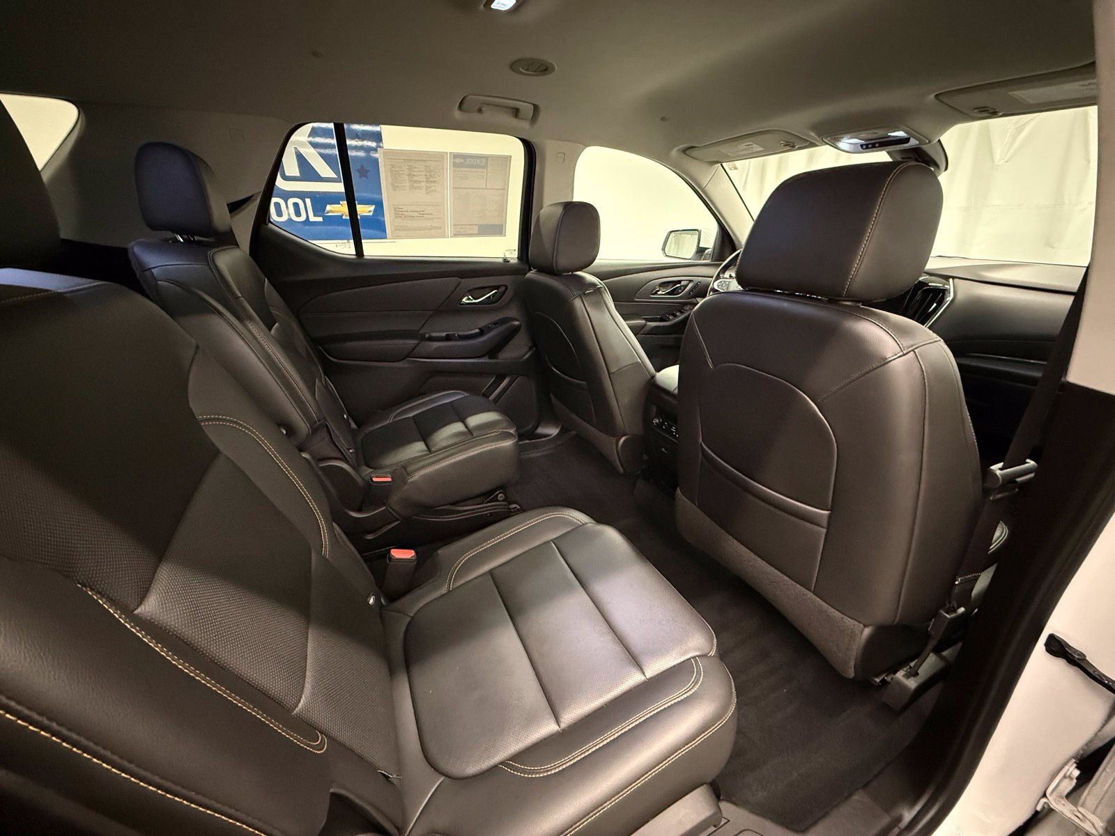 Used 2021 Chevrolet Traverse Premier AWD/4WD image 6