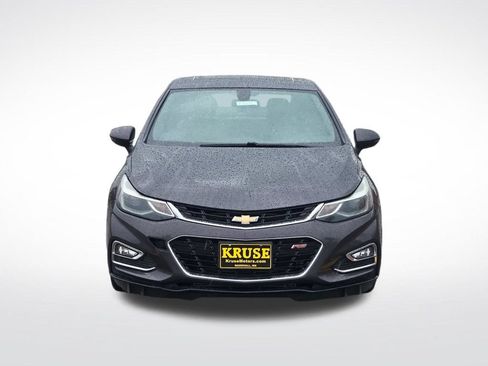 Used 2017 Chevrolet Cruze Premier FWD image 11