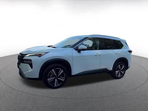 Used 2026 Nissan Rogue SL AWD/4WD image 8