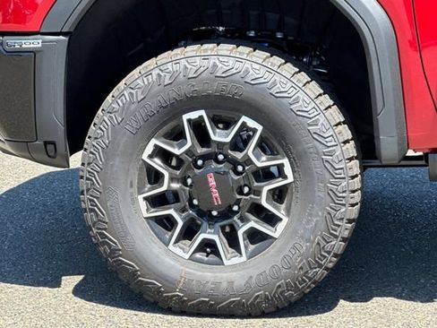New 2026 GMC Sierra 2500 AT4X AWD/4WD image 32