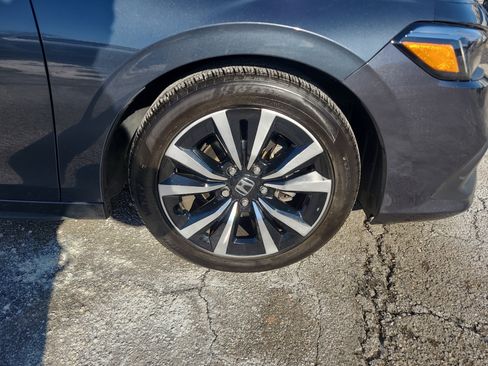 Used 2023 Honda Civic EX-L image 13