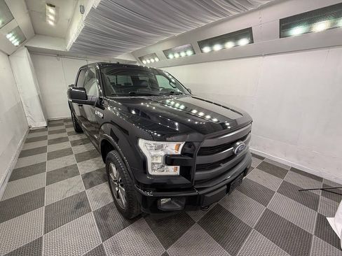 Used 2017 Ford F150 Lariat w/ Equipment Group 502A Luxury AWD/4WD image 2