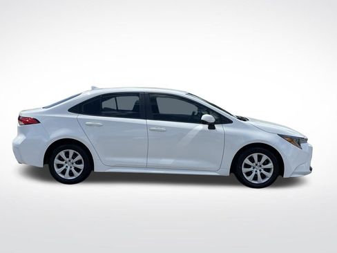 Used 2024 Toyota Corolla LE FWD image 7