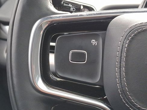 Used 2025 Lincoln Navigator L Reserve w/ Jet Appearance Package image 22