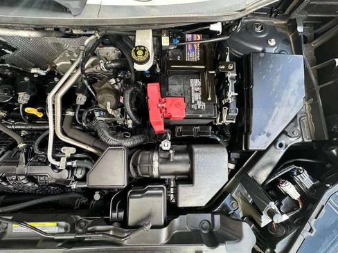 Used 2021 Nissan Rogue SV image 29