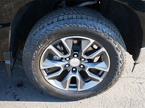 Used 2023 Chevrolet Silverado 1500 LT image 7