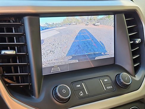 Used 2020 GMC Acadia Denali image 17