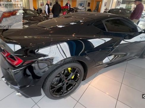 Certified 2020 Chevrolet Corvette Stingray Premium Cpe w/ 3LT Preferred Equipment Group image 9