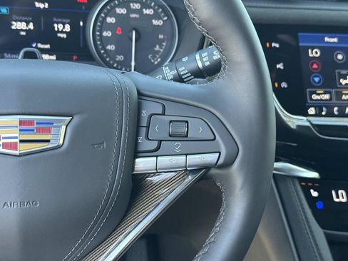New 2025 Cadillac XT6 Premium Luxury w/ Platinum Package FWD image 29