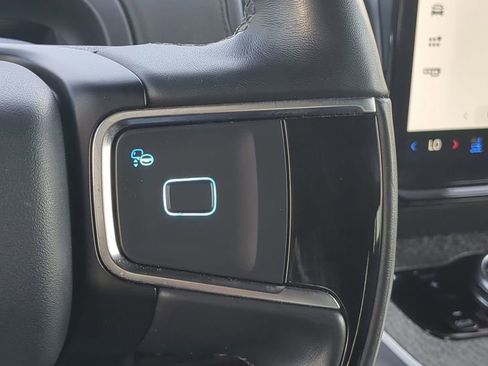 Used 2025 Ford Expedition Tremor AWD/4WD image 25