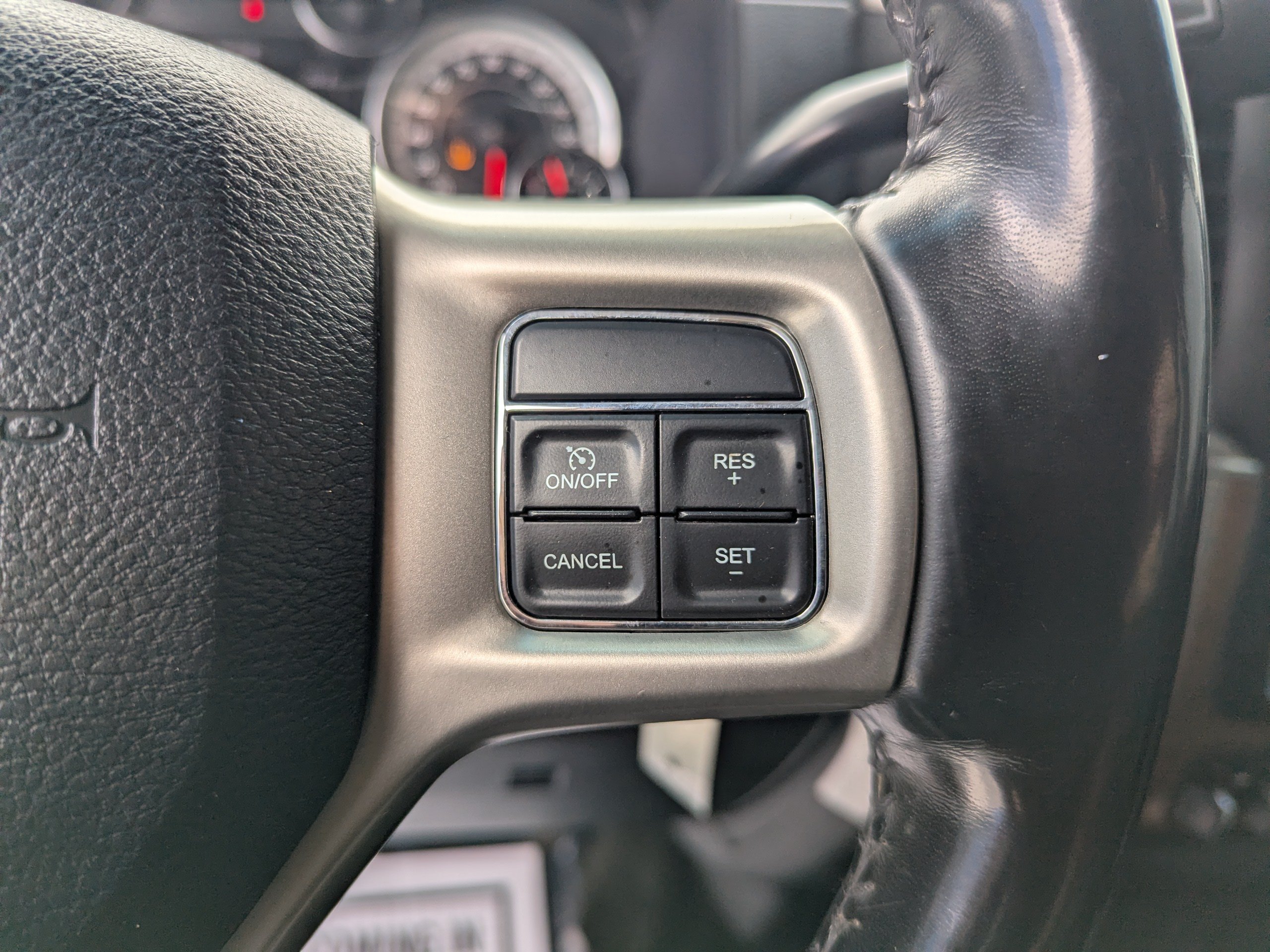 Used 2017 RAM 2500 Laramie AWD/4WD image 16