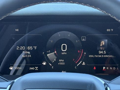 New 2026 GMC Acadia AT4 AWD/4WD image 24