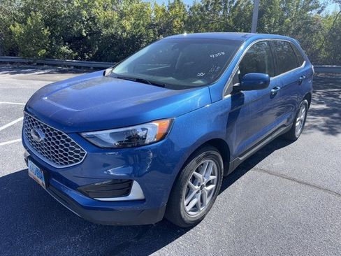 Used 2024 Ford Edge SEL image 1