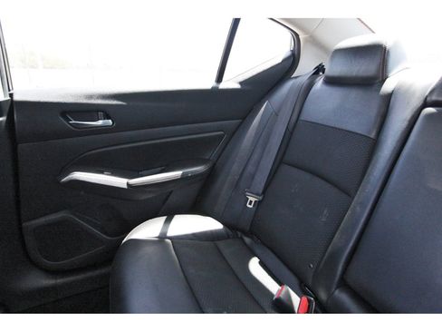 Used 2020 Nissan Altima 2.5 SR w/ Premium Package FWD image 14
