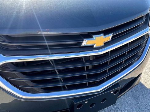 Used 2018 Chevrolet Equinox LS image 30