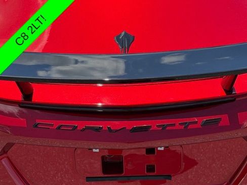 Used 2025 Chevrolet Corvette Stingray Preferred Cpe w/ 2LT RWD image 22