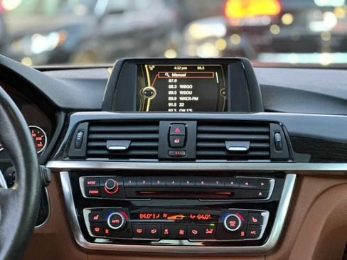 Used 2014 BMW 428i xDrive Coupe w/ Premium Package image 19