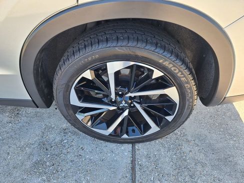 Used 2024 Mitsubishi Outlander Ralliart image 25