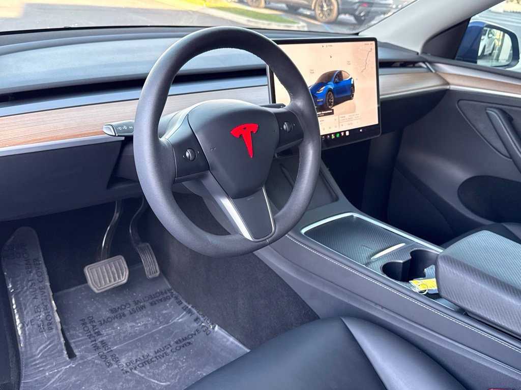 Used 2023 Tesla Model Y Long Range AWD/4WD image 22