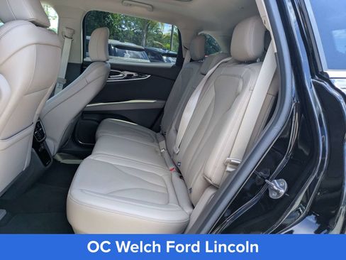 Certified 2023 Lincoln Nautilus Reserve FWD image 9