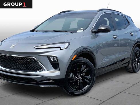 Used 2025 Buick Encore GX Sport Touring w/ Comfort Package image 1