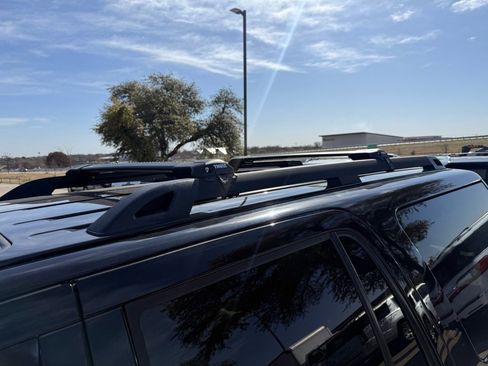 Used 2016 Ford Expedition EL XLT w/ Equipment Group 202A image 10