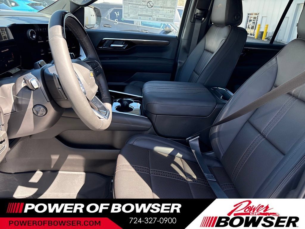New 2026 Chevrolet Tahoe High Country AWD/4WD image 4