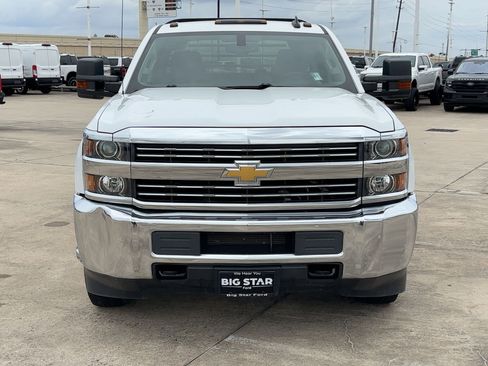 Used 2018 Chevrolet Silverado 3500 W/T w/ WT Convenience Package image 9