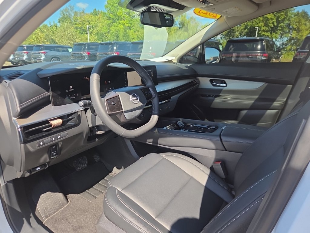 Used 2025 Nissan Murano SL w/ Cargo Package AWD/4WD image 30