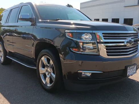 Used 2017 Chevrolet Tahoe Premier AWD/4WD image 7